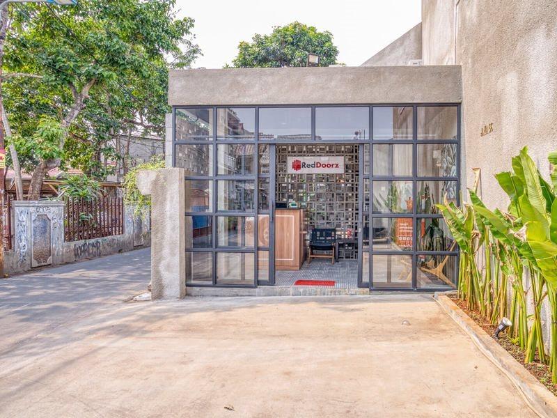Reddoorz Syariah Premium At Cilandak Timur 2 Τζακάρτα Εξωτερικό φωτογραφία